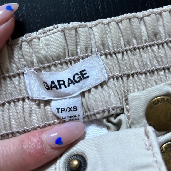 Garage xs cargo pants. - Picture 2 of 4